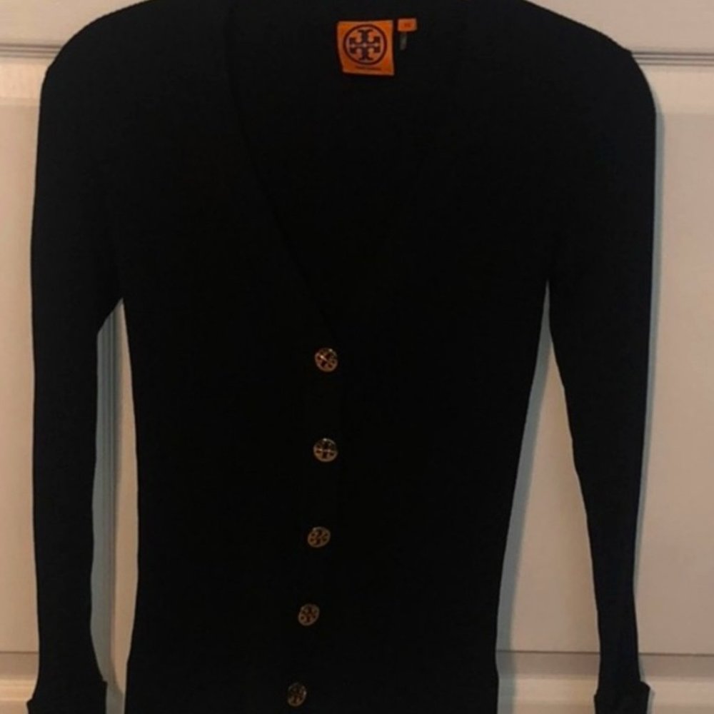 Tory Burch  black cardigan  sweater , pulls or tears   sz medium,  the sz tag wa